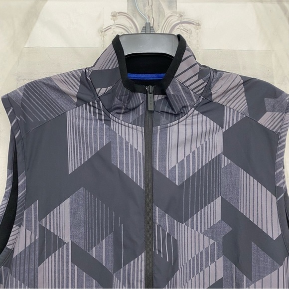 Perry Ellis Black Gray Full Zip Vest Motion Softshell Performance Jacket NEW - Picture 2 of 13